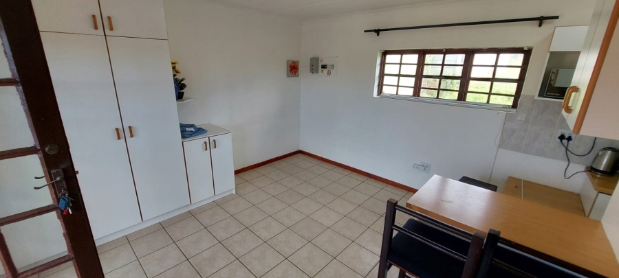 To Let 1 Bedroom Property for Rent in Ferreira Town Eastern Cape